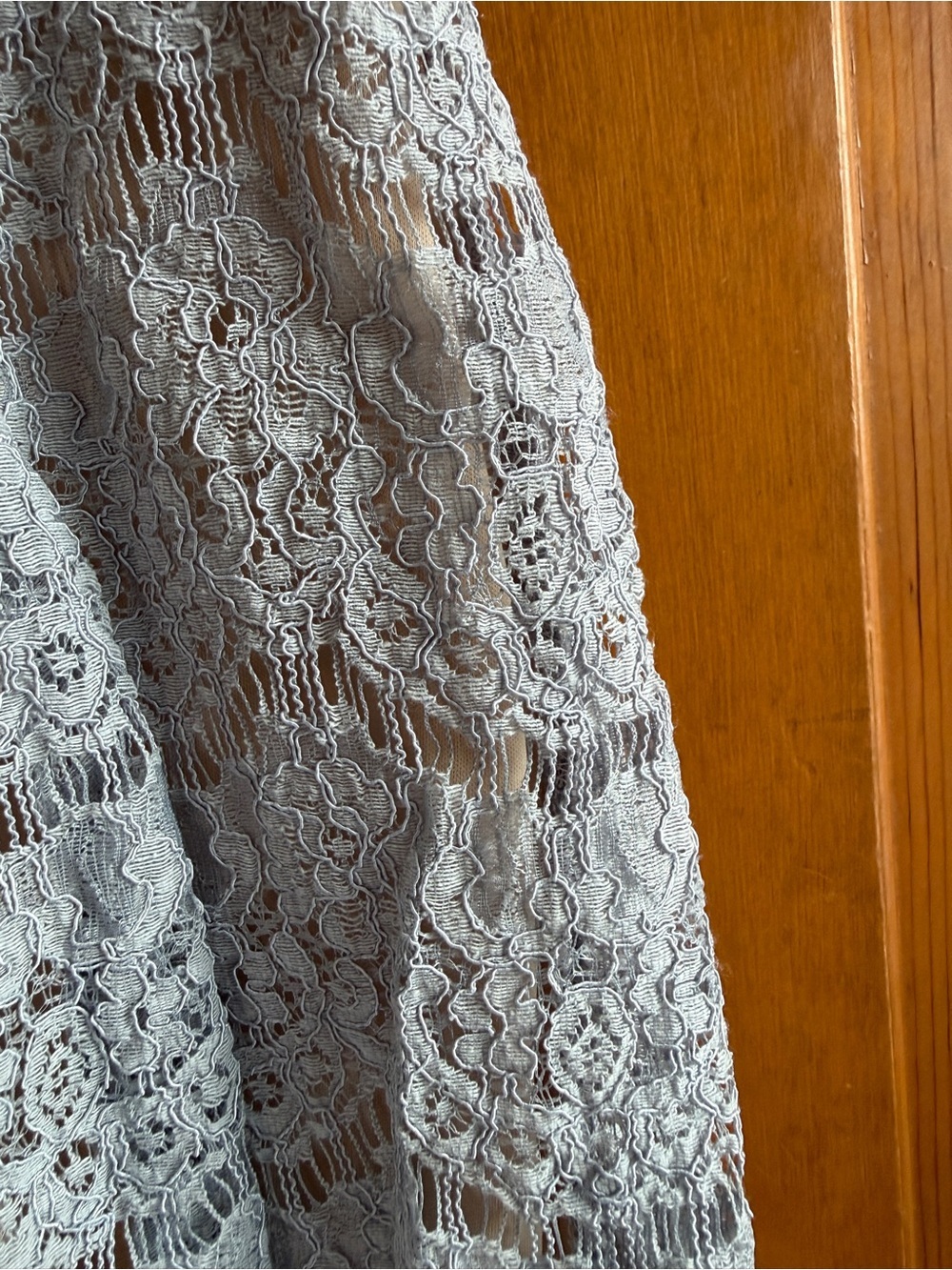 Sleeveless V-Neck Lace Fit & Flare Dress in Light Blue with Cream Hem size S - Picture 9 of 10